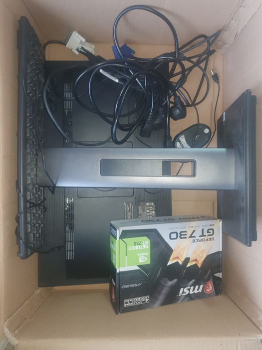 PC Gaming + Monitor Acer 24" + Tastatură + mouse + Cabluri | GTX 730 | Gata de utilizare