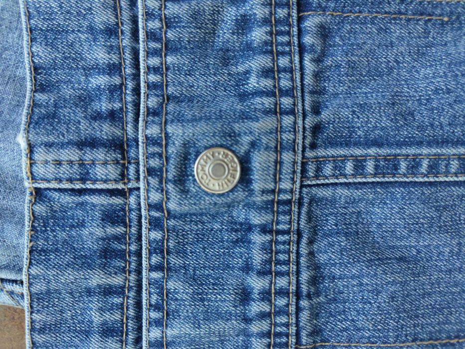 Tommy Hilfiger дънков сукман M – уникат с повече истории от TikTok