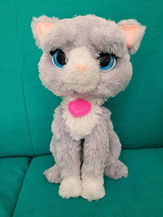 Plus interactiv Furreal pisică