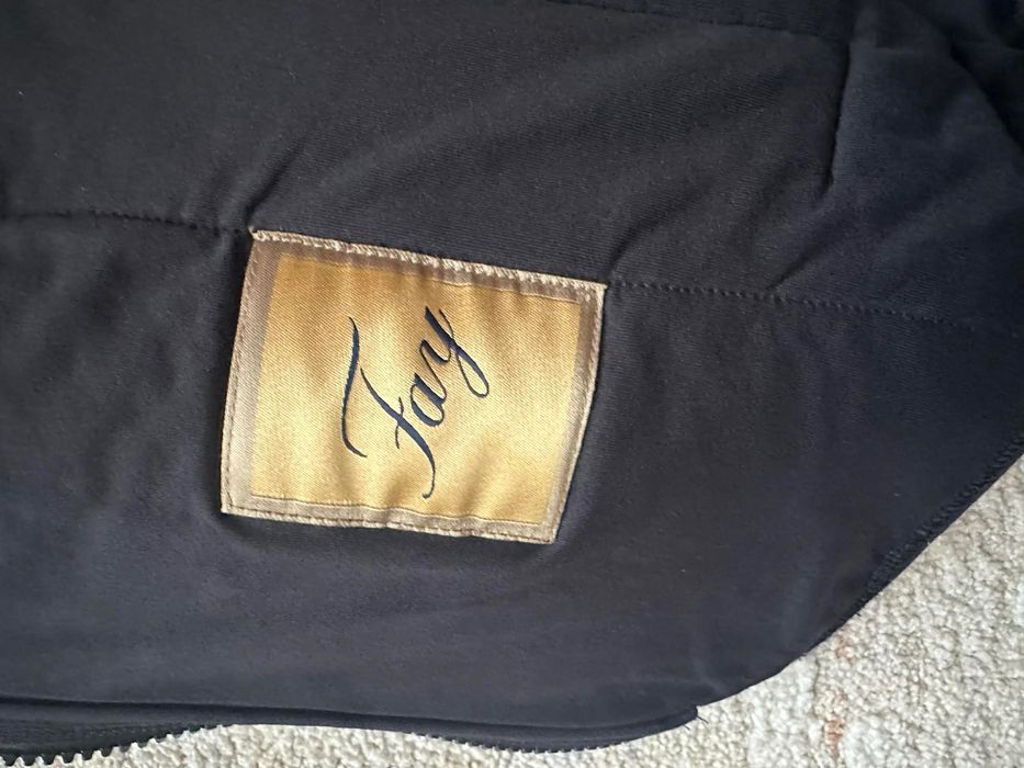 Fay оригинално неопреново яке - размер S