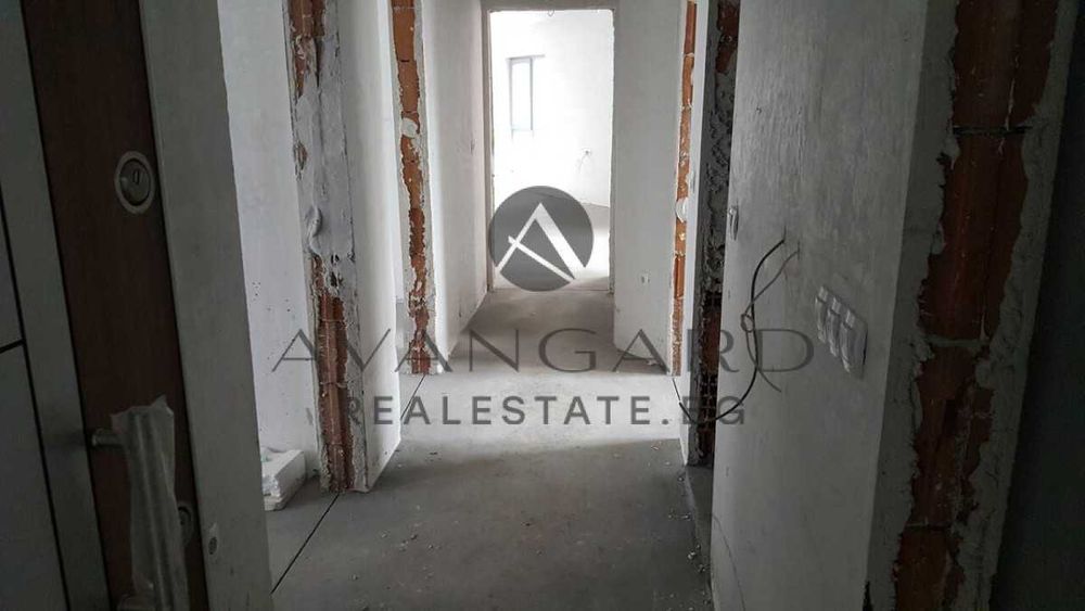 Продава се Тристаен апартамент в Пловдив, Кършияка - 134 кв.м за 2040 €/кв.м - Снимка #3