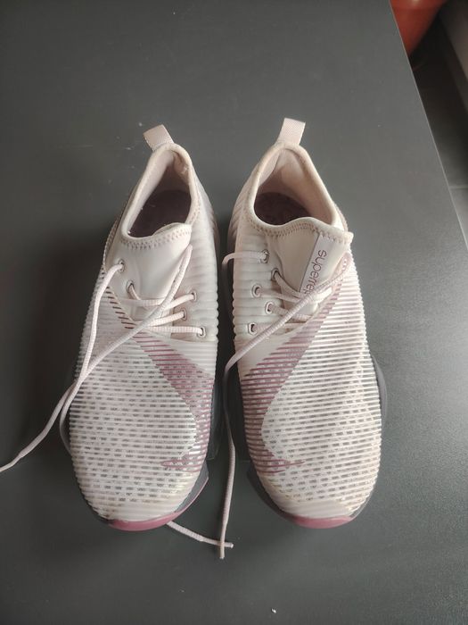 Оригинални дамски маратонки Nike Air Zoom  38,5