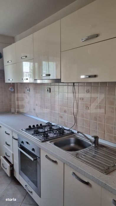 Apartament 4 camere, 90 mp, Falticeni