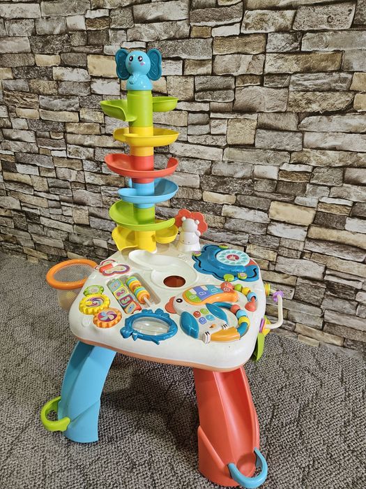 Продам детскую игровую игрушку