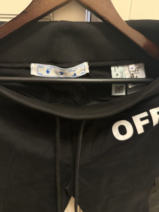 Off- white панталон М