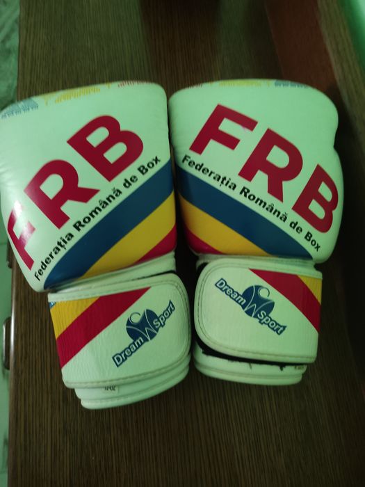Mănuși box frb profesionale