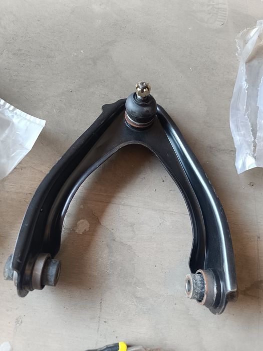 Верхние рычаги honda CR-V Rd1