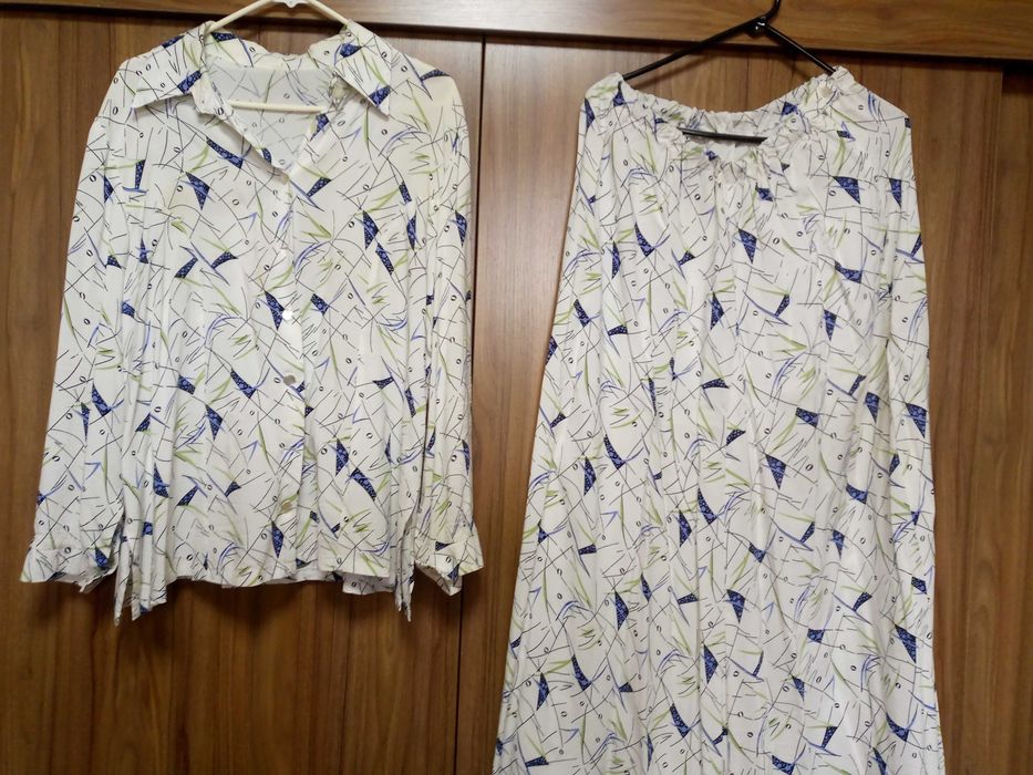 Женская одежда 50-52 размер по 50 тыс+обувь БЕСПЛАТНО разная