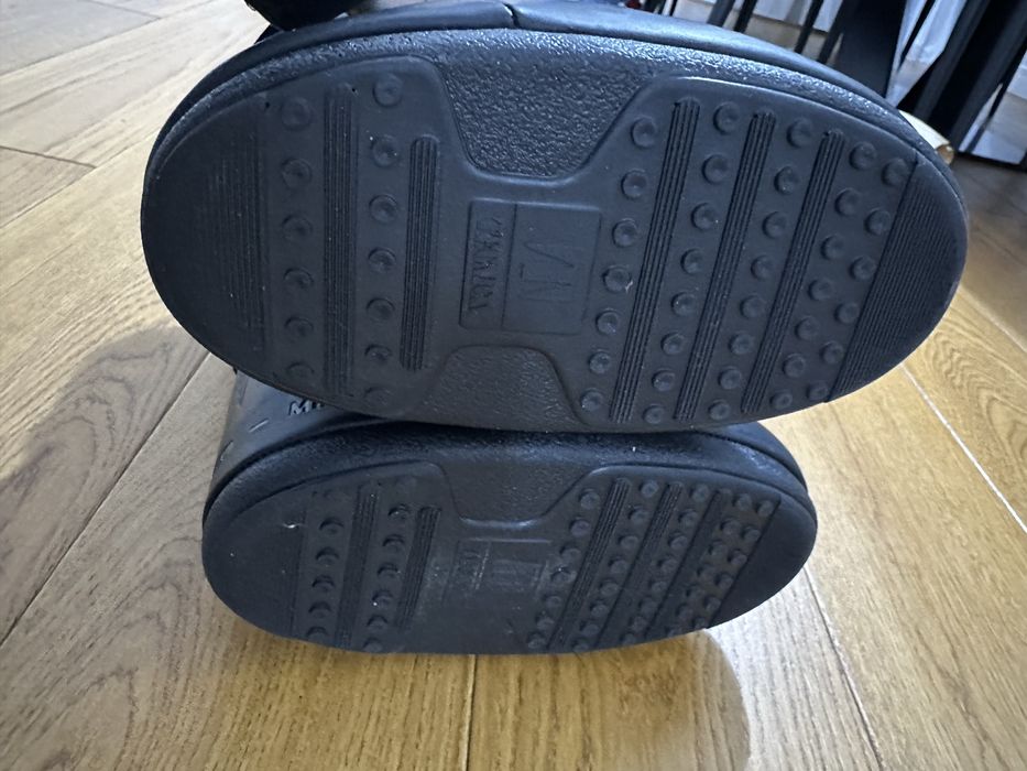 Moon boot marime 35-38