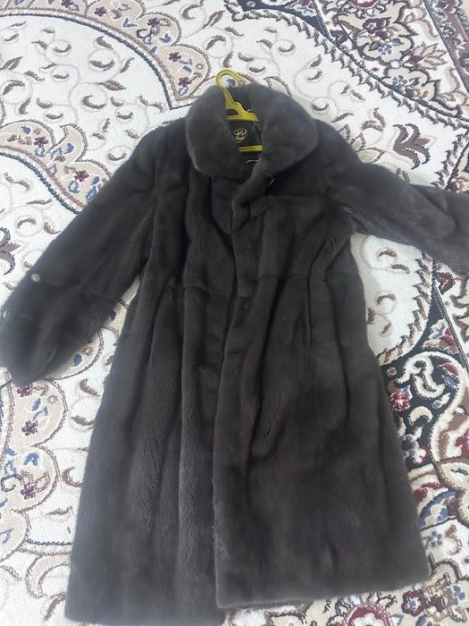 Продам норковую шубу