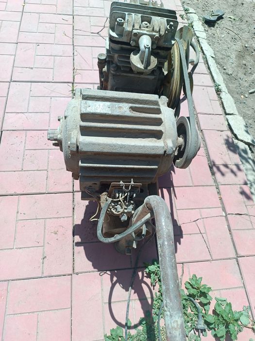 Продаётся компрессор советский