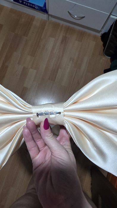 Funda mare crem cu ac