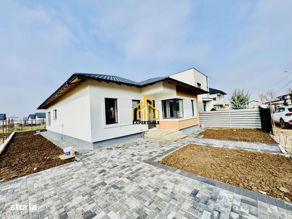 Casa Domnesti/  4 Camere/ 400 Mp Teren/Utilitati