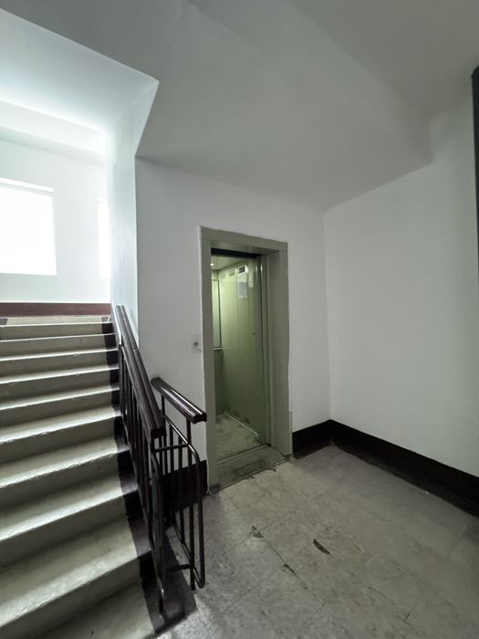 продается 4х к квартира