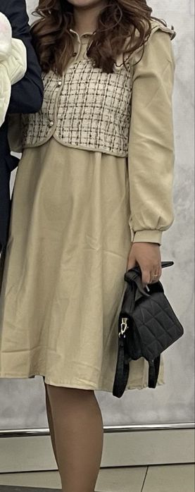 Продам платья женские