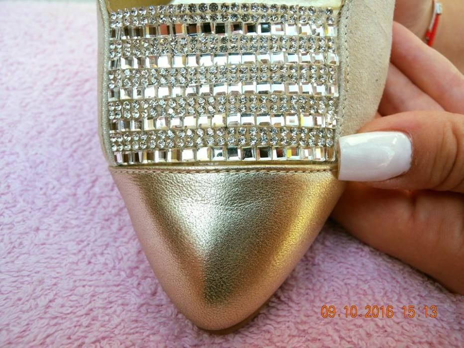 Pantofi PIELE+CRISTALE−marca HotStepper−NOI−37−ideali Evenimente!