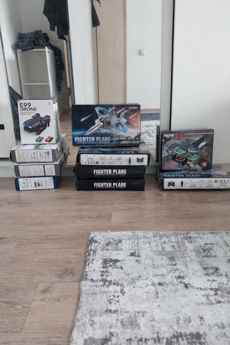 Продам дроны и радиоуправляемые самолёты (на запчасти или ремонт)