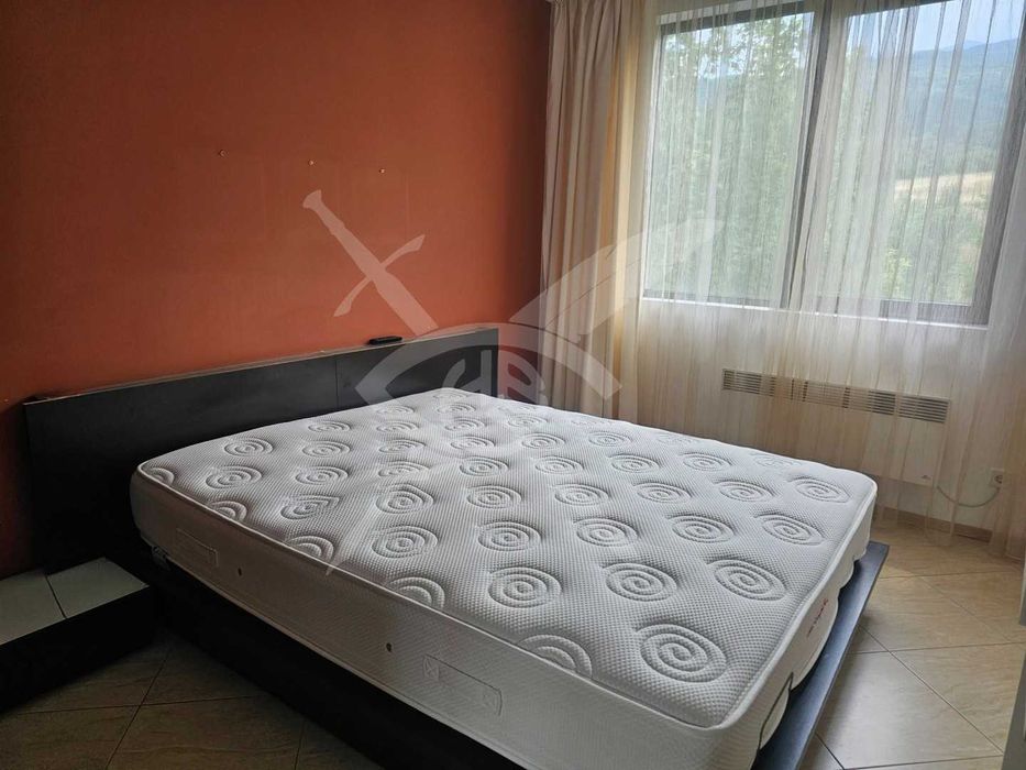 Дава се под наем Тристаен апартамент в София, Симеоново - 87 кв.м за 750 € - Снимка #1