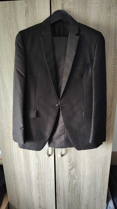 Costum evenimente maro