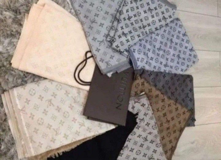 Esarfe /saluri unisex,2 fețe(damă si barbat),diverse nuanțe,super cali