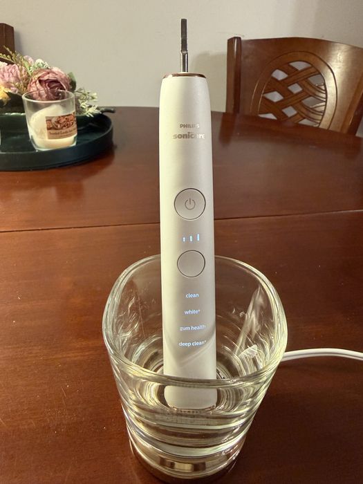 Philips Sonicare DiamondClean Smart 9300 - Golden Rose