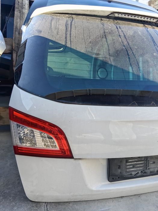 Врата багажник Peugeot 508 combi / Пежо 508 комби 2013г.