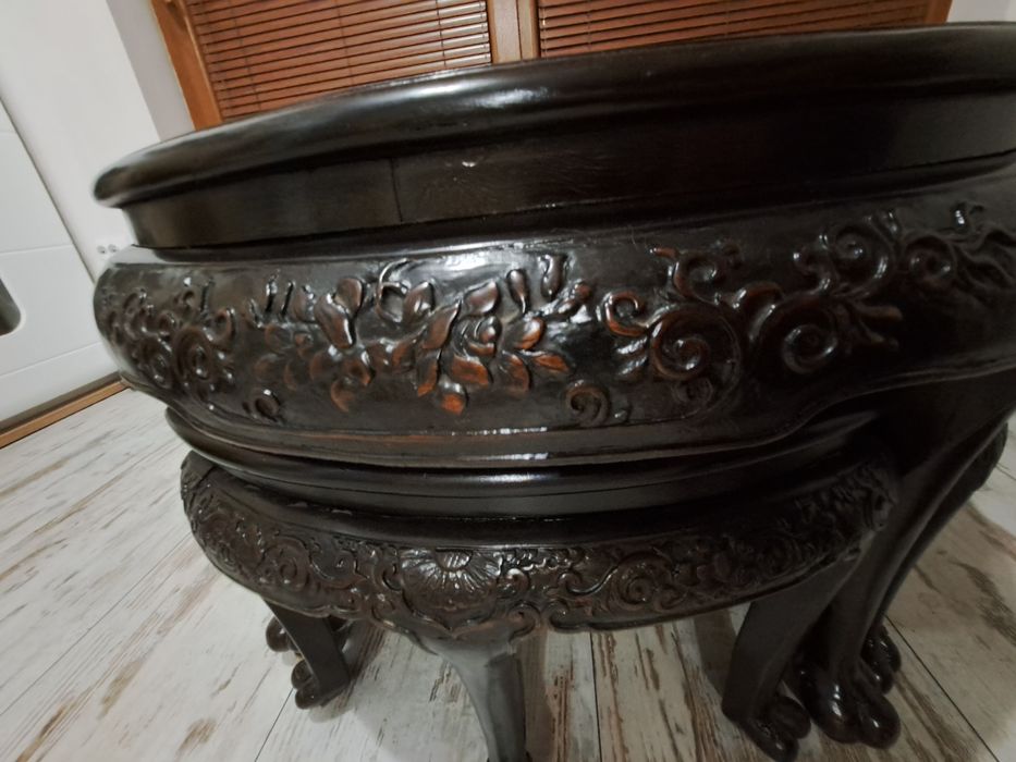 Уникална старинна китайска маса с четири стола