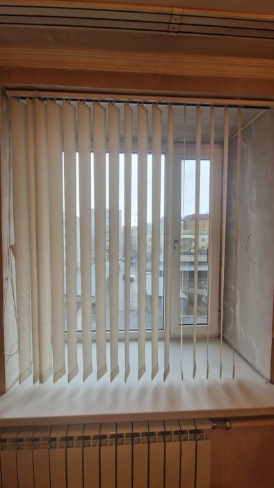 Продам жалюзи несколько шт