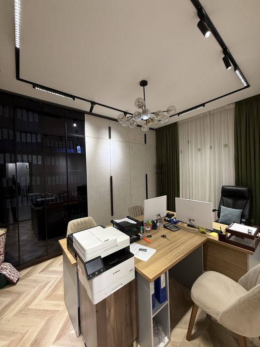 Продается Евро офис яккасарой район кушбеги