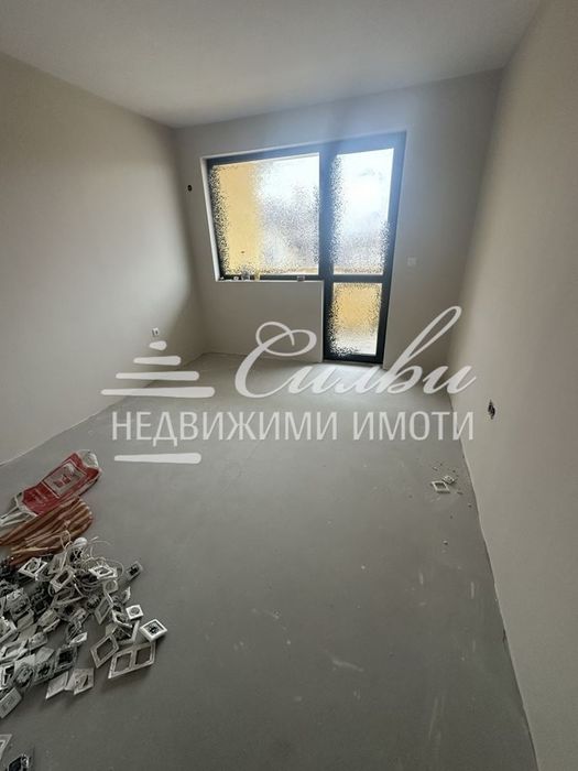 Продава се Тристаен апартамент в Търговище, Вароша - 94 кв.м за 616 €/кв.м - Снимка #4