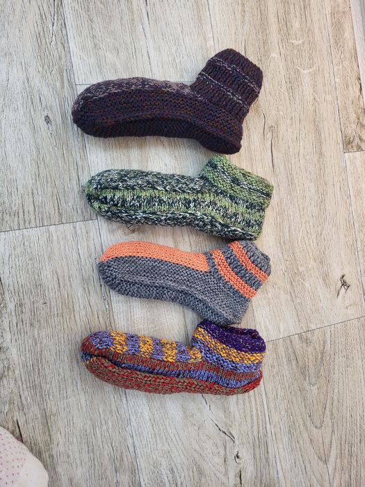 Продам носки детские и взрослые