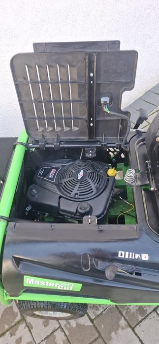 Tractoras gazon stare foarte bună