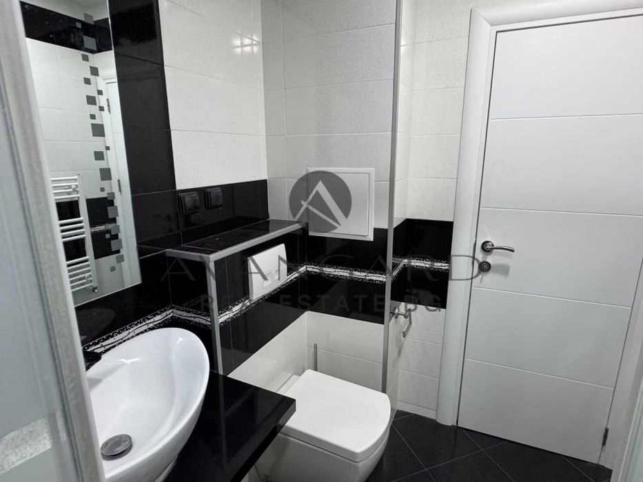 Продава се Тристаен апартамент в Пловдив, Кършияка - 176 кв.м за 2586 €/кв.м - Снимка #7