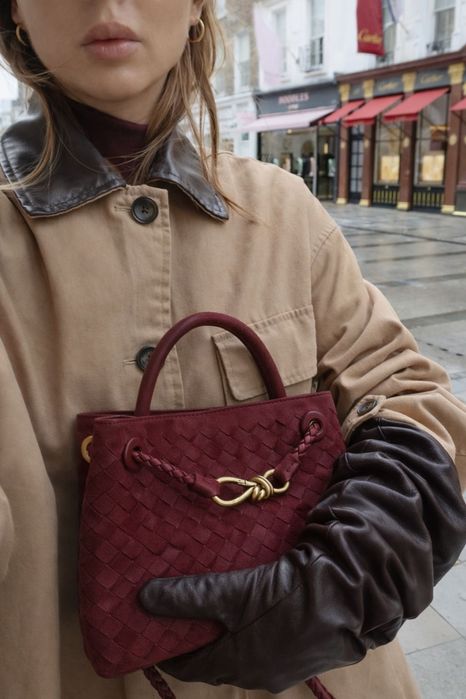 Мини чанта Bottega