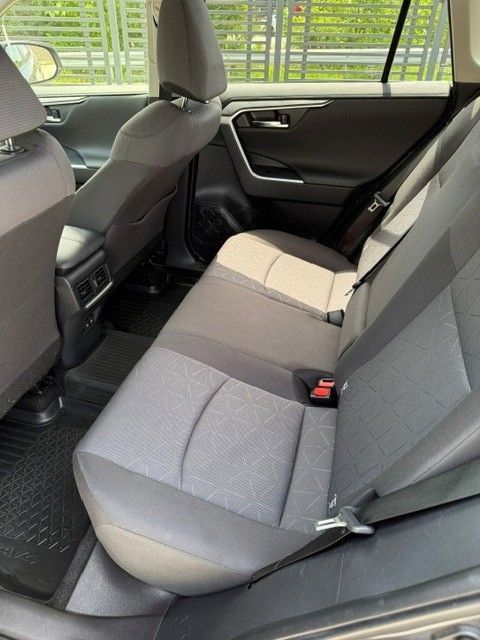 Toyota RAV4 Primul utilizator, achizitionata de la Toyo Motor Center Bucuresti