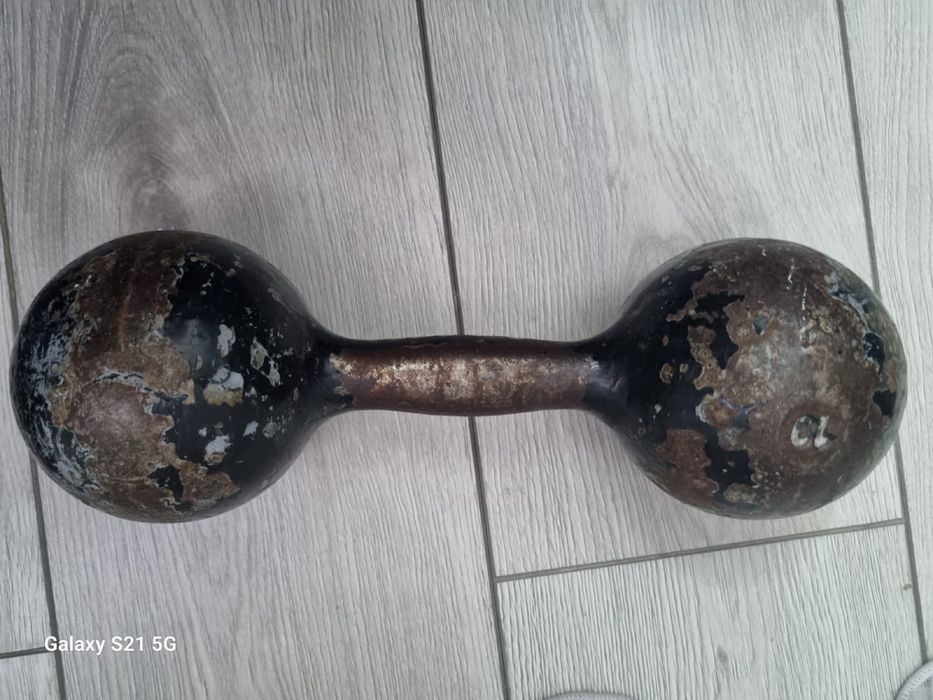 Продается гантели