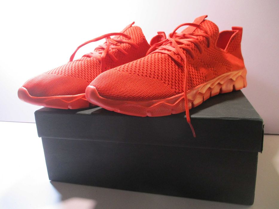 Нови Червени Маратонки - 48 Номер