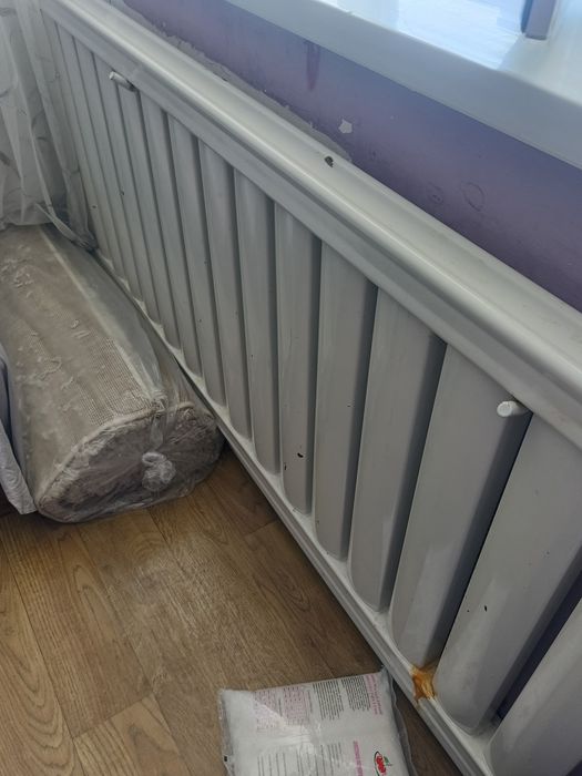 Продам батареи железные Китай