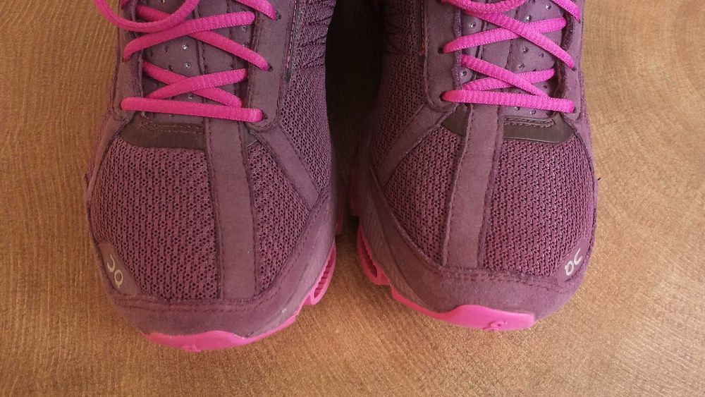 ON CLOUD Womens Running Shoes Размер EUR 37,5 / UK4,5 дамски маратонки 305-14-S