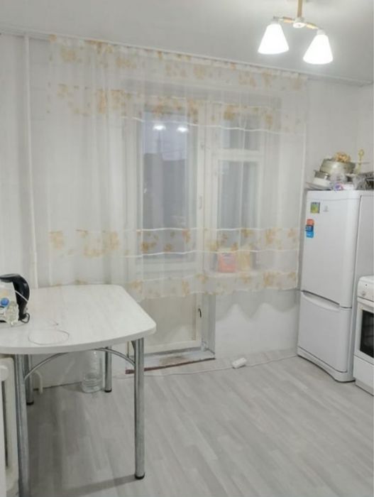 1 ком квартира в 20-м мкр-не 12000