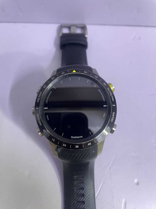Часы Garmin MARQ ATHLETE / СА 0001