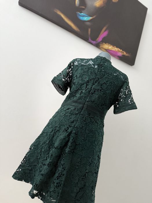 Rochie cu broderie House