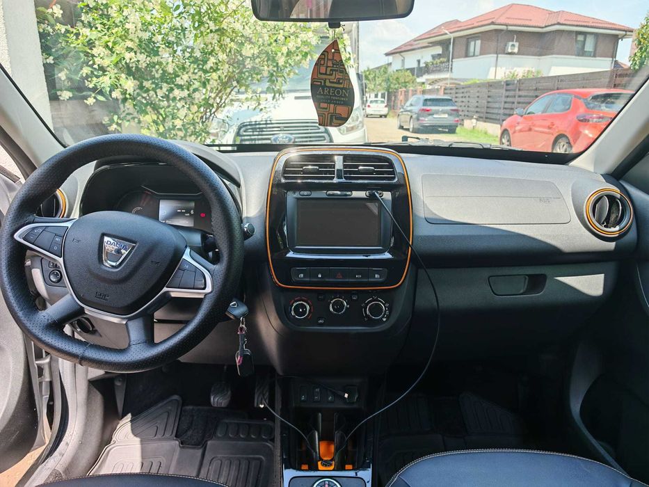 Vand Dacia Spring 2023
