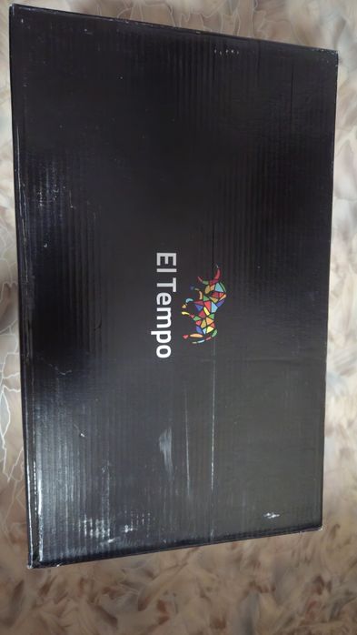 Продам мужские ботинки