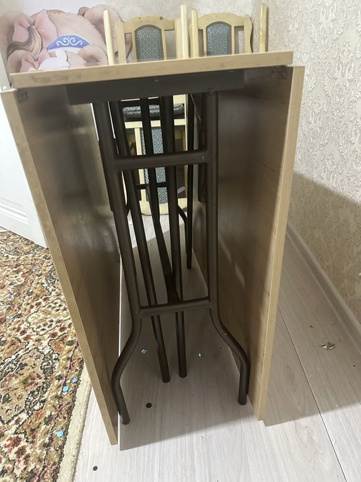 Стол +4 стулья продается за 15 тыс тг