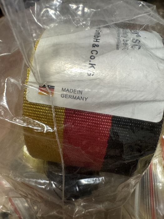 Кольца в приборную панель БМВ е34