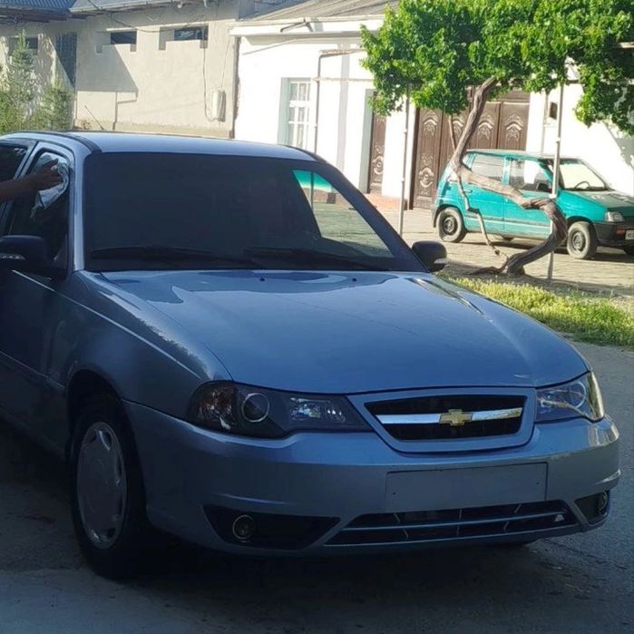 Нексия сонс гибрид  1.5.   люкс кондиционер 2015/2016