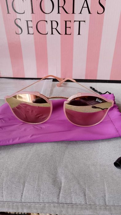 Стилни Дамски очила