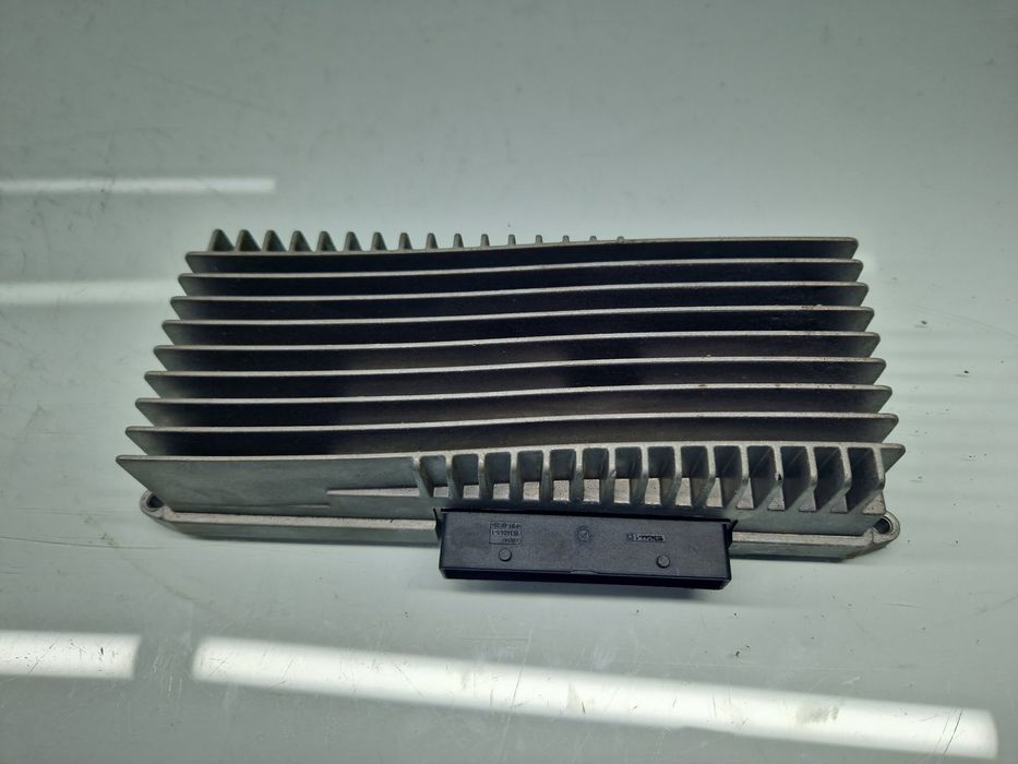 Amplificator audio AUDI A4 (8K5, B8) Avant [Fabr 2008-2015] 8R0035223