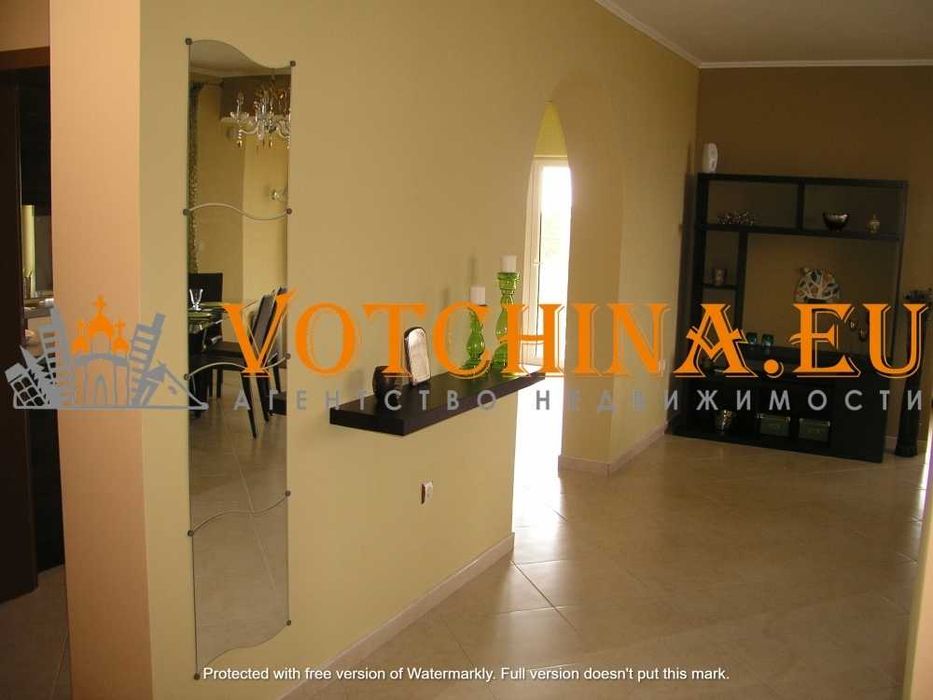 Продава се Къща в с. Топола, Област Добрич - 214 кв.м за 884 €/кв.м - Снимка #1